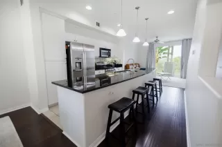 Photo #3: 260020291 Listing