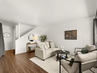 More Details about MLS # 260020296 : 8132 WINTER GARDENS BLVD UNIT 5