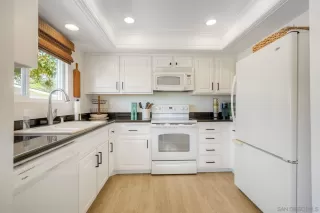 Photo #1: 260020374 Listing