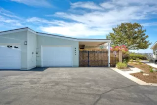 Photo #5: 260020374 Listing