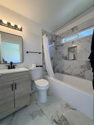 Photo #5: 260020387 Listing