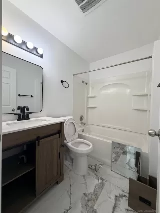 Photo #6: 260020387 Listing