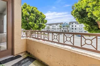 Photo #4: 260020388 Listing
