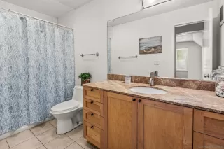 Photo #5: 260020388 Listing