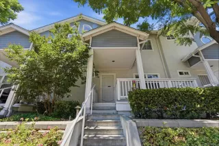 Photo #4: 260020406 Listing