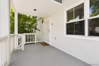 Photo #5: 260020406 Listing