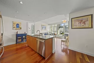 Photo #6: 260020426 Listing