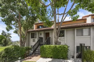 NAVARRA Condos for Sale