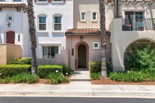 Photo #2: 260020441 Listing