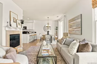 Photo #1: 260020450 Listing