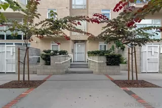 Photo #2: 260020451 Listing