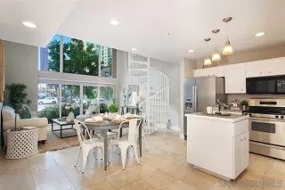 Photo #4: 260020451 Listing