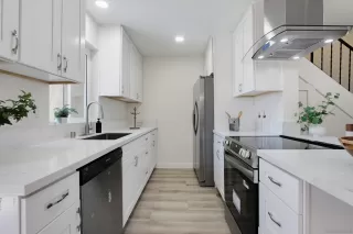 Photo #6: 260020479 Listing