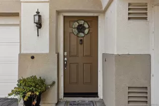 Photo #2: 260020495 Listing 