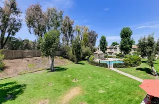 Photo #1: 260020496 Listing
