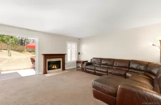Photo #5: 260020496 Listing