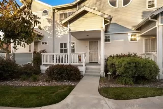 Photo #3: 260020571 Listing
