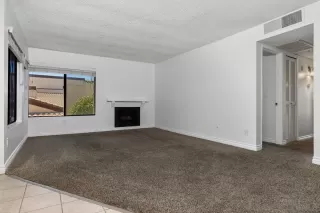 Photo #3: 260020573 Listing