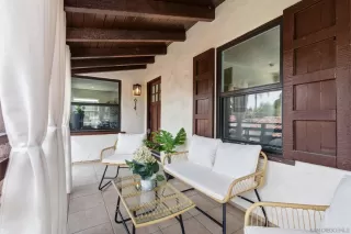 Photo #2: 260020580 Listing