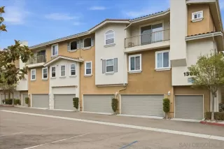 Photo #1: 260020588 Listing