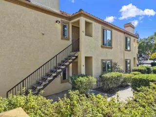 Photo #1: 260020589 Listing