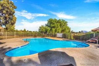 Photo #2: 260020599 Listing