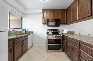 Photo #6: 260020620 Listing