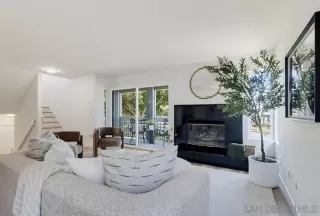 Photo #3: 260020623 Listing