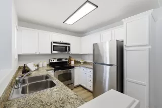 Photo #6: 260020639 Listing