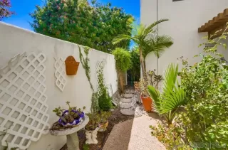Photo #5: 260020640 Listing