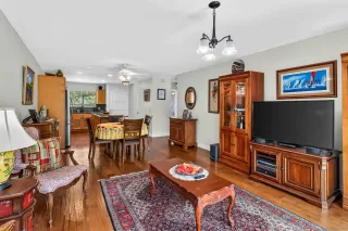 Photo #3: 260020651 Listing 