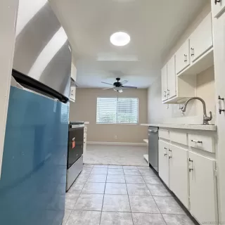 Photo #5: 260020671 Listing