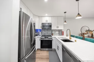 Photo #3: 260020708 Listing