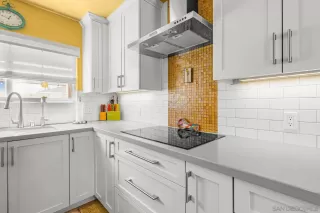 Photo #3: 260020713 Listing