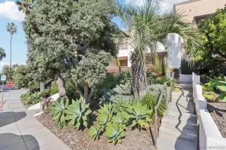 Photo #2: 2600213 Listing