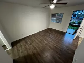 Photo #2: 2600271 Listing 