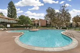 Photo #3: 2600299 Listing 