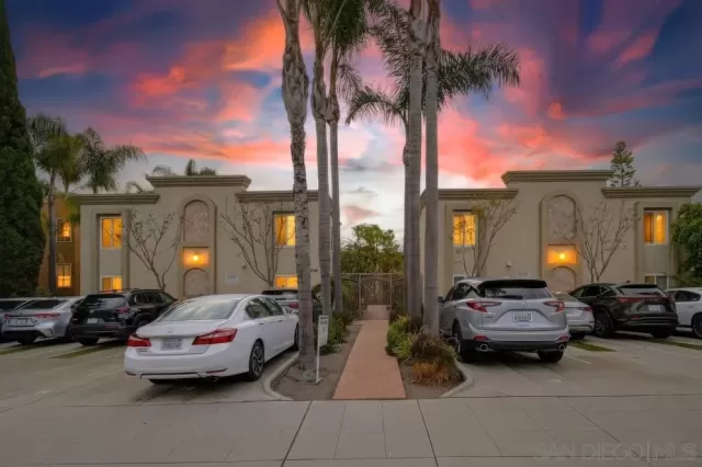 MLS: 2600306 Condo For Sale