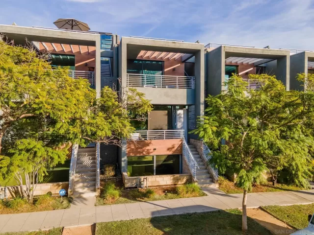 MLS: 2600324 Condo For Sale