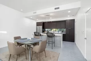 Photo #6: 2600324 Listing 