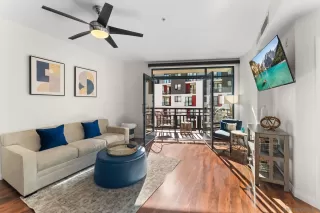 Photo #2: 2600333 Listing 