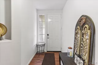 Photo #3: 2600372 Listing 