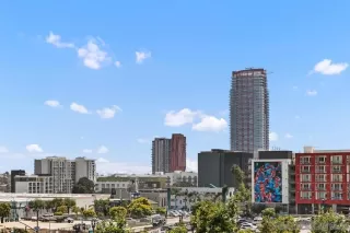 Photo #3: 2600393 Listing 