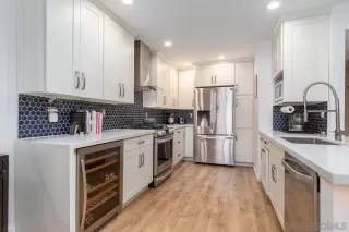 Photo #2: 2600415 Listing 