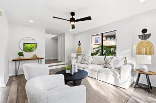 Photo #5: 2600420 Listing 