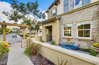 Photo #2: 2600424 Listing 