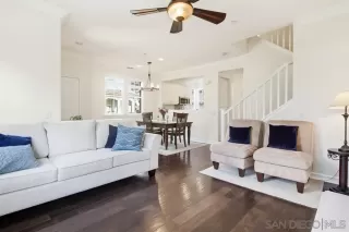 Photo #4: 2600424 Listing 