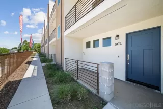 Photo #1: 2600425 Listing 