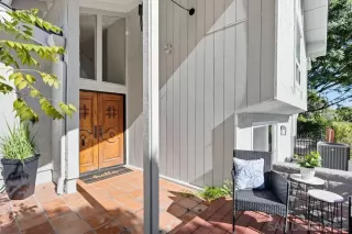 Photo #2: 2600444 Listing 