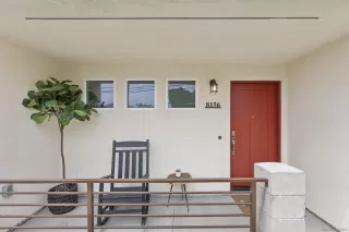 Photo #1: 2600455 Listing 